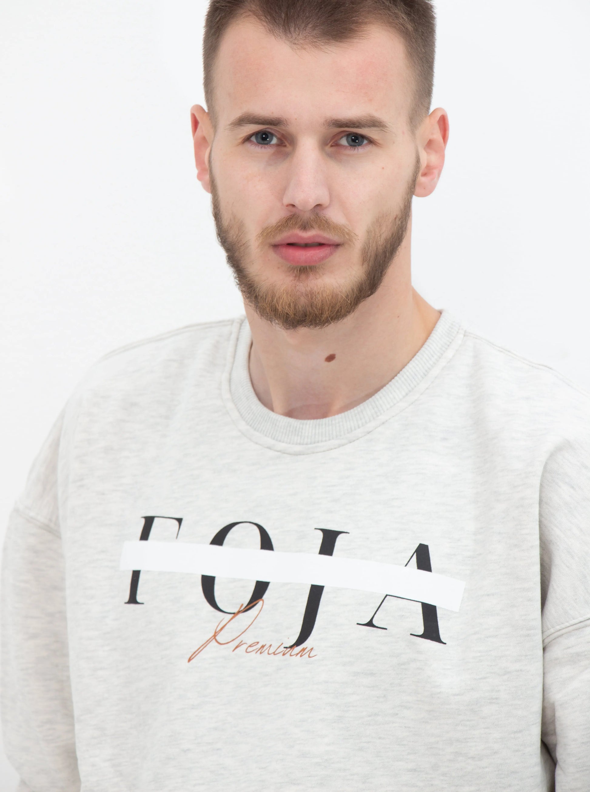 CENSORED OVERSIZED SWEATER -SILVER WHITE- Foja Jeans